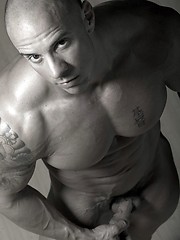 Manifest muscle guys