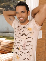 Jorge Fusco loves guy ass