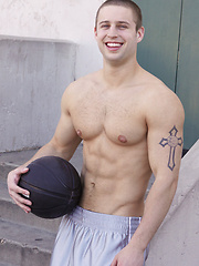 Muscle basketball fanatic Grant