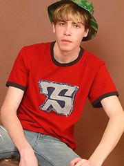 Skinny amateur twink - Secse