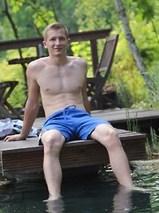 Martin Sanders masturbates with fleshlight outdoors.