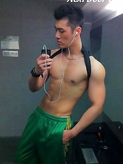 Nasty cool homo guys show their hot bodies