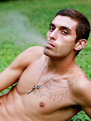 Meet thick-dicked country boy Dillon Rossi