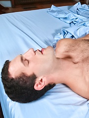 Dark haired dude Tim Holden jacking off