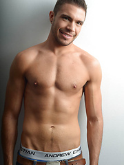 Alex Green Pounds Sam Northman