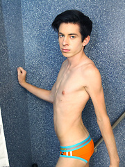 An Ass Play Jack Off In The Shower