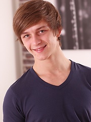 Smooth frat boy Thomas Swings masturbates.