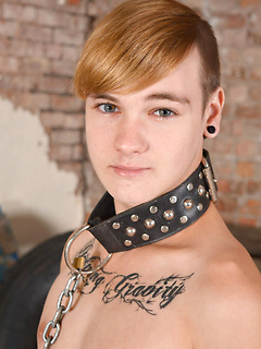 gay model Skyler Dallon